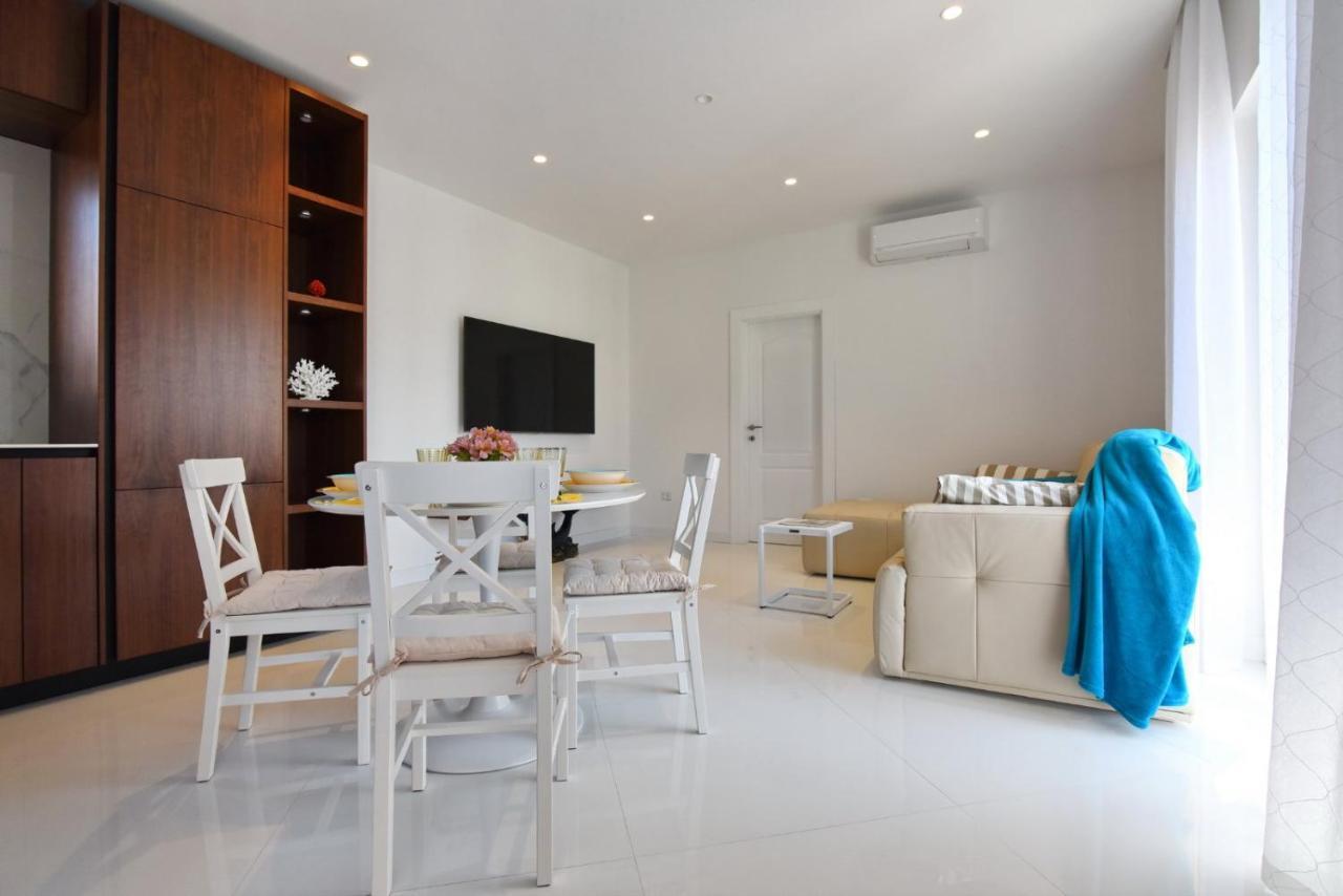 New!!! 2024 Marea Apartments With Xxl Sunny Terrace Πόρετς Εξωτερικό φωτογραφία